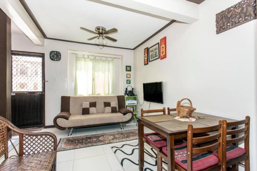 Buder Townhouse Lias Marilao Bulacan Philippines Dış mekan fotoğraf